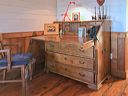 desk_in_sunset_room