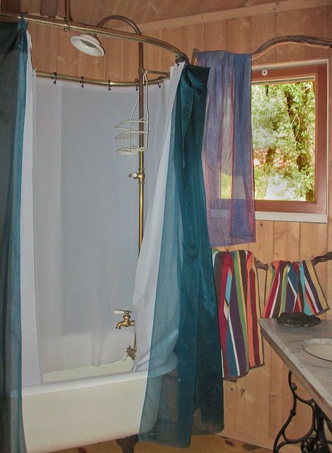 shower_over_claw-foot_tub.jpg